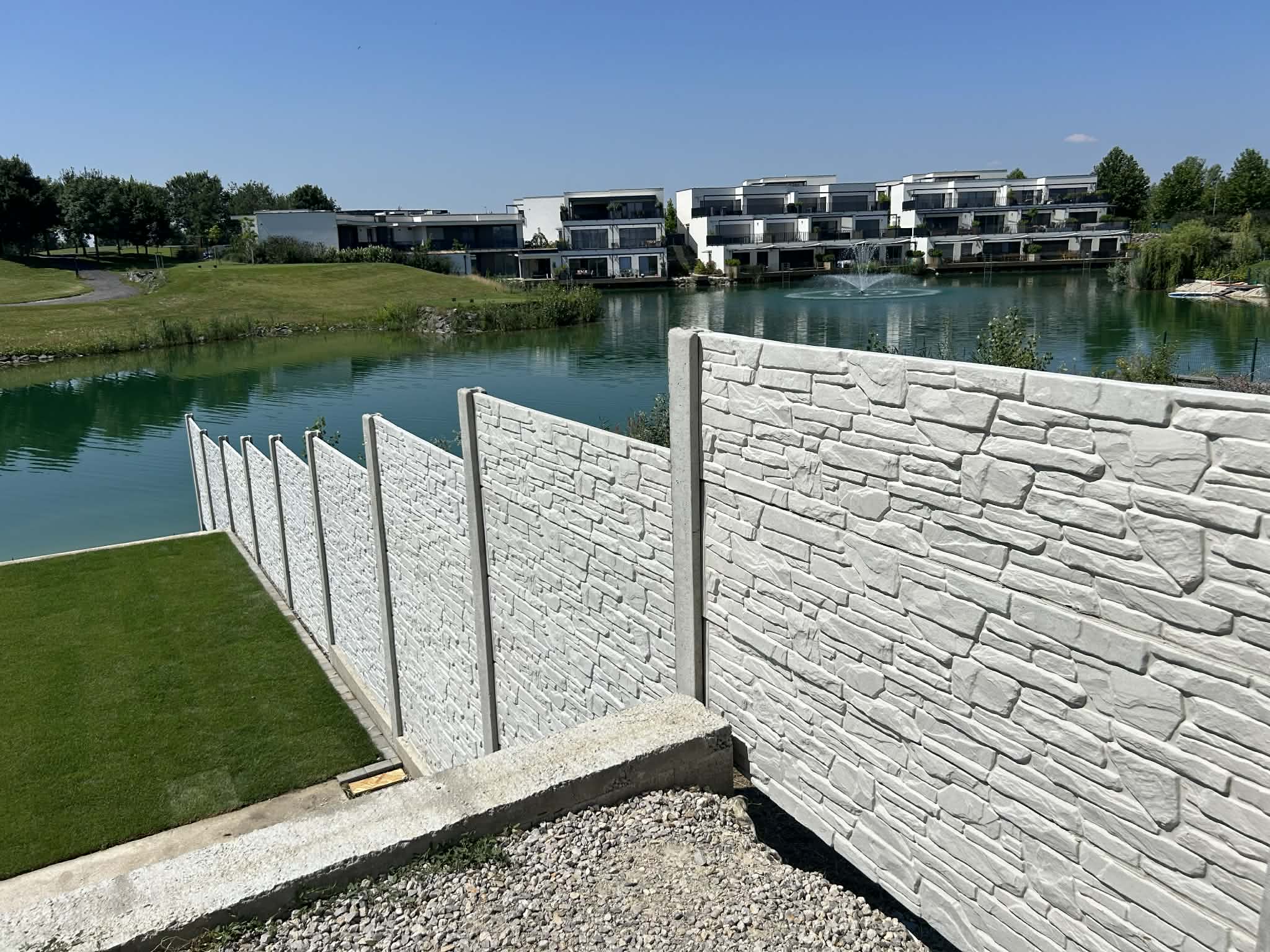 Hrubá Borša golf resort 18m